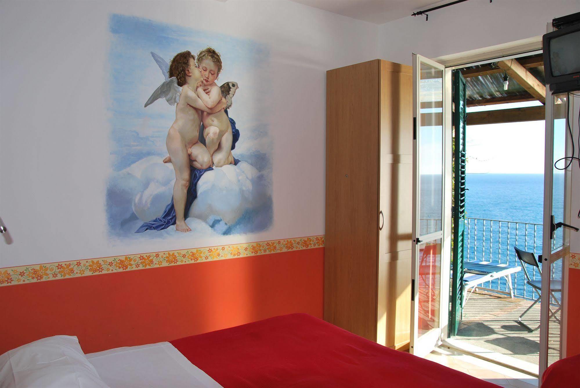 HOTEL BED AND BREAKFAST DA CLAUDIO CONCA DEI MARINI 2 Italy